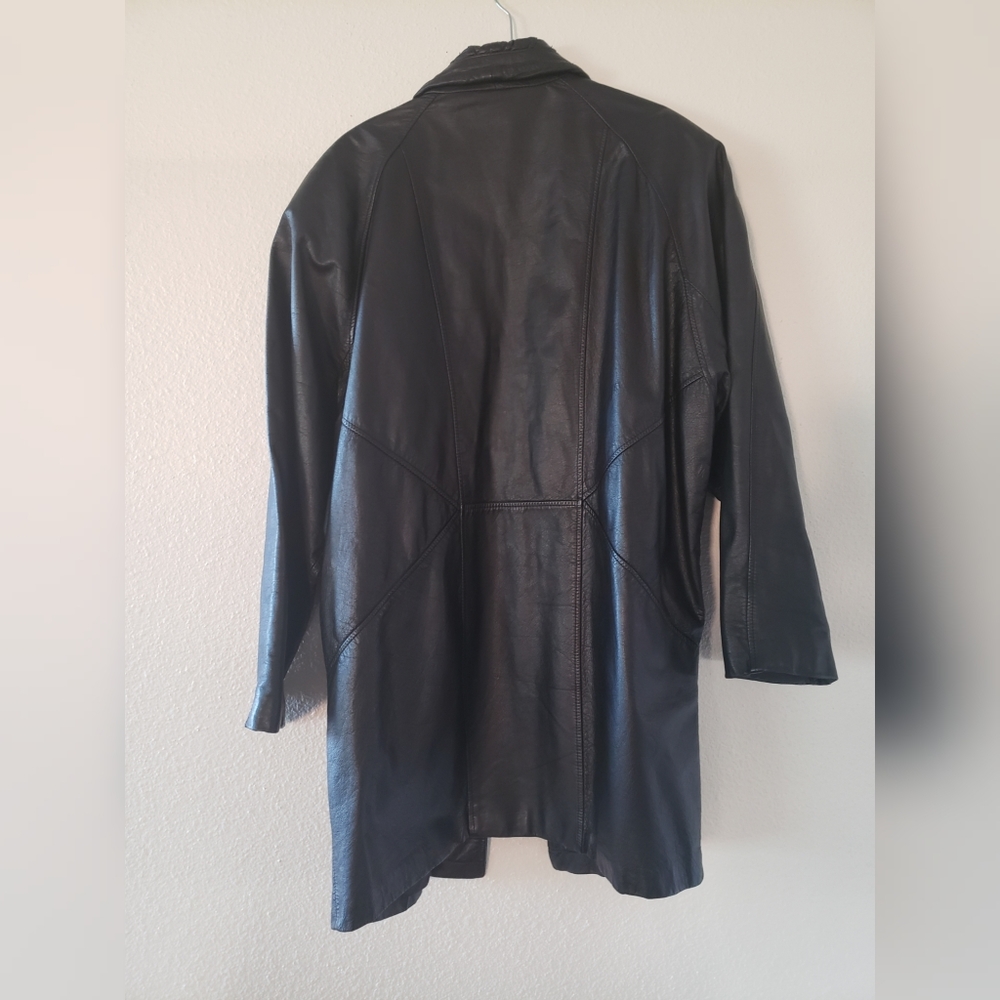 G-III Genuine Leather Jacket with Pockets Collared - Picture 8 of 9